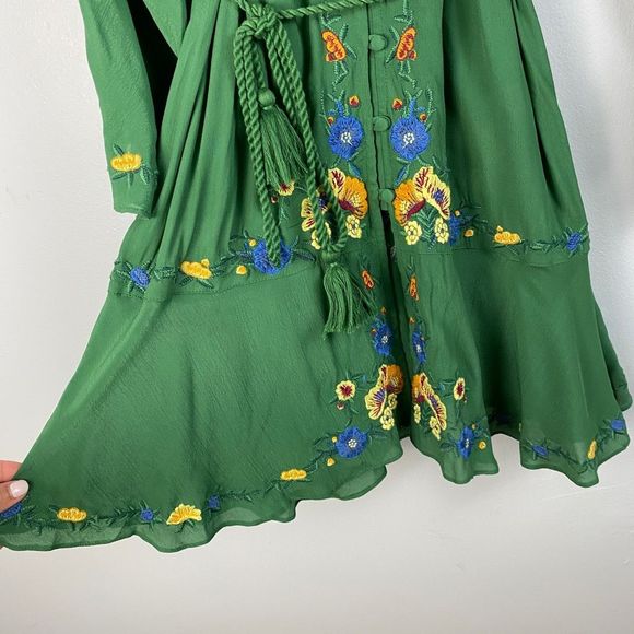 Farm Rio Jessalyn Embroidered Floral Belted Dress Green - Picture 9 of 12